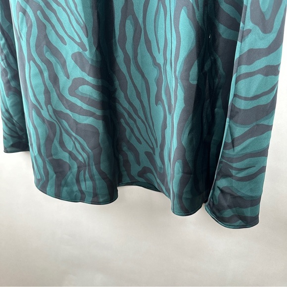 J. Crew Green and Black Animal Print Midi Skirt | US Size Medium - Picture 6 of 9